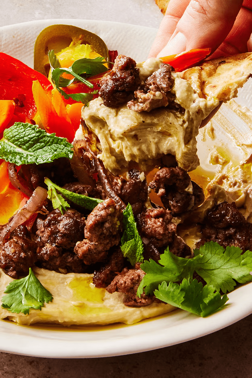 Hummus Bowl With Spiced Lamb